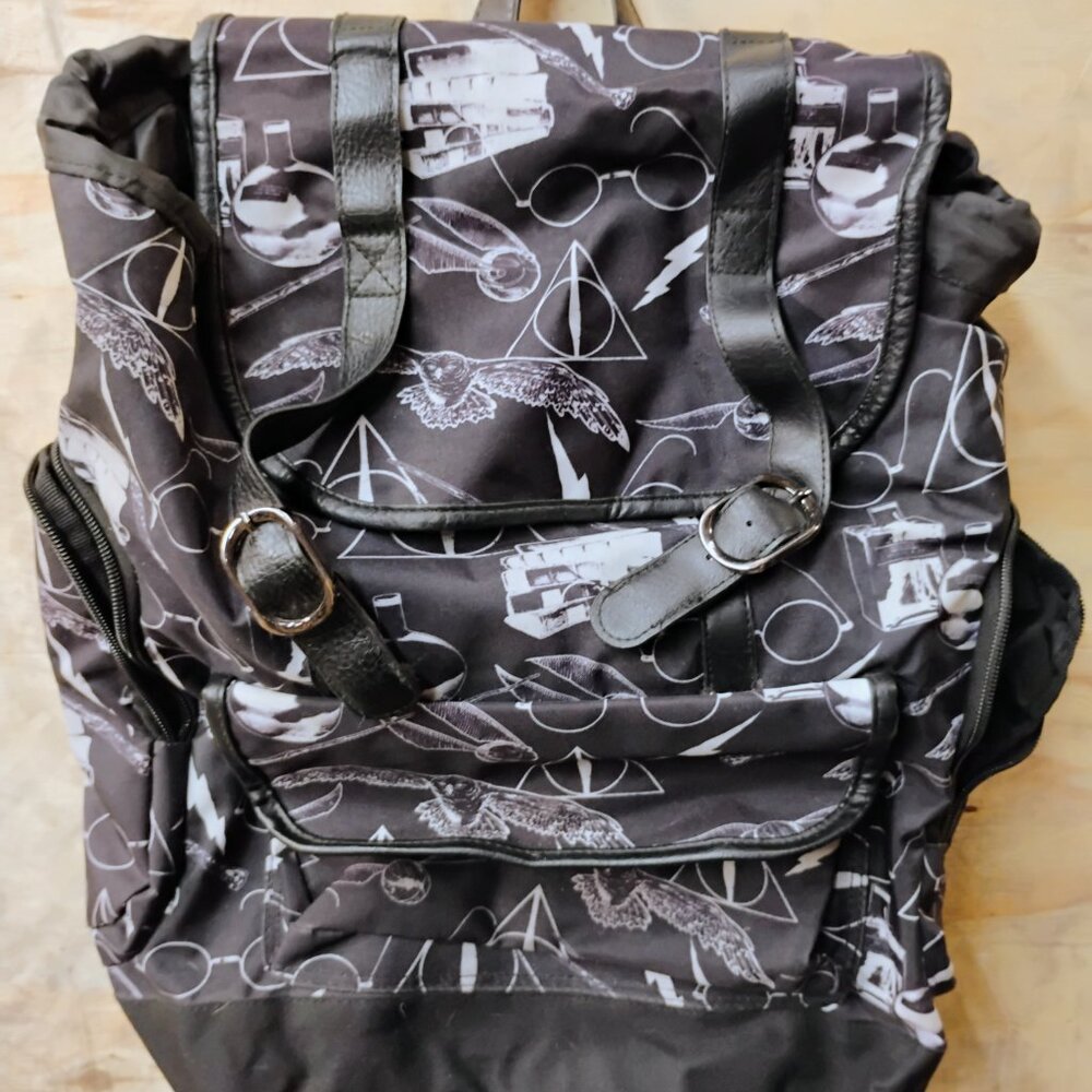 Harry Potter Backpack Bookbag 16" Rare Discontinued Collectible
